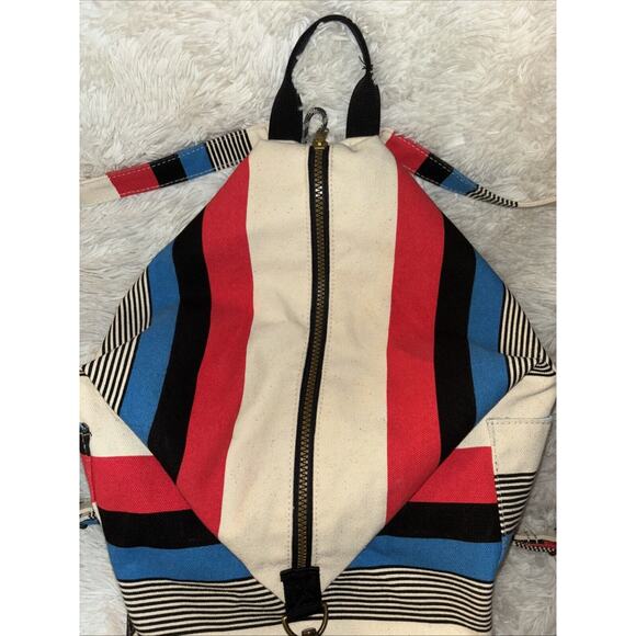 Kavu Cotton Canvas Backpack - Picture 3 of 9